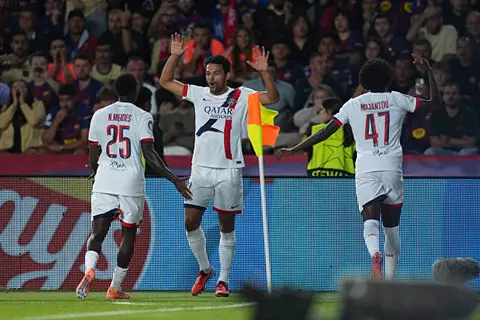 العقدة مستمرة مع إنريكي.. باريس يحرج برشلونة على أرضه في دوري أبطال أوروبا